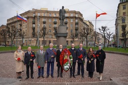 Санкт-Петербург